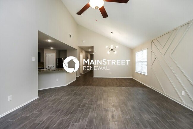 Building Photo - 1707 Grand Plaza Dr