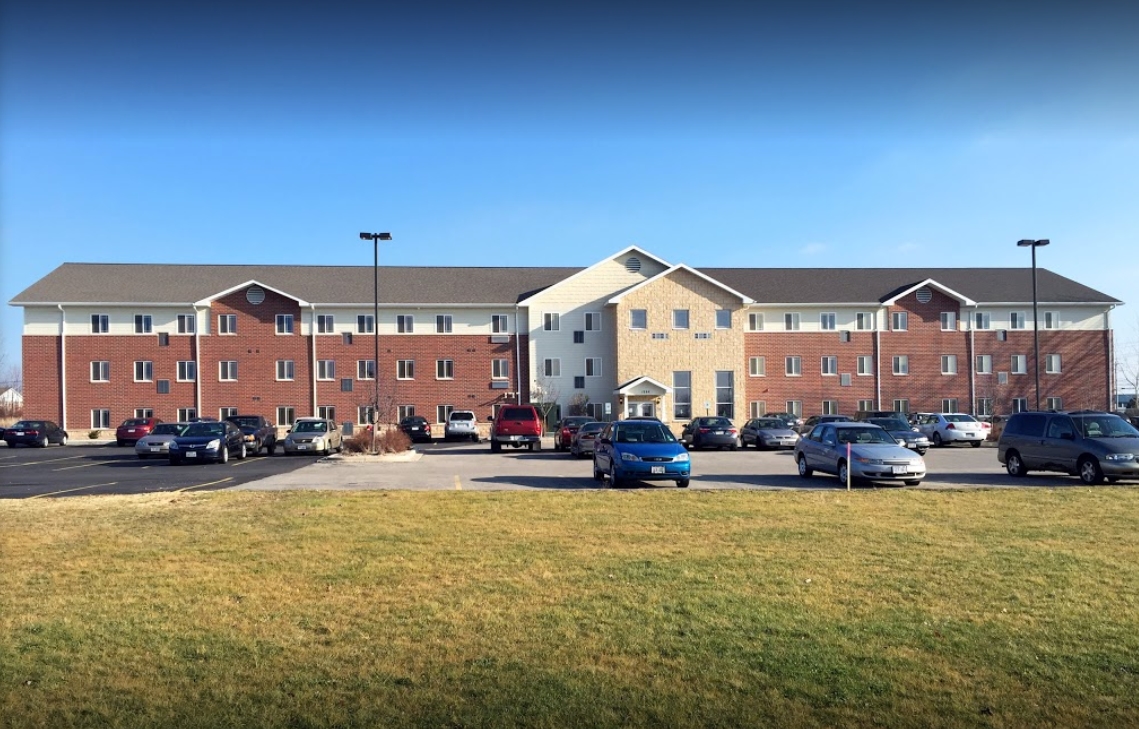 The Fox Village Student Apartments - Apartments In Menasha, Wi 