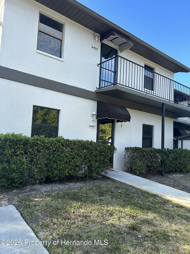 Building Photo - 6403 River Lodge Ln