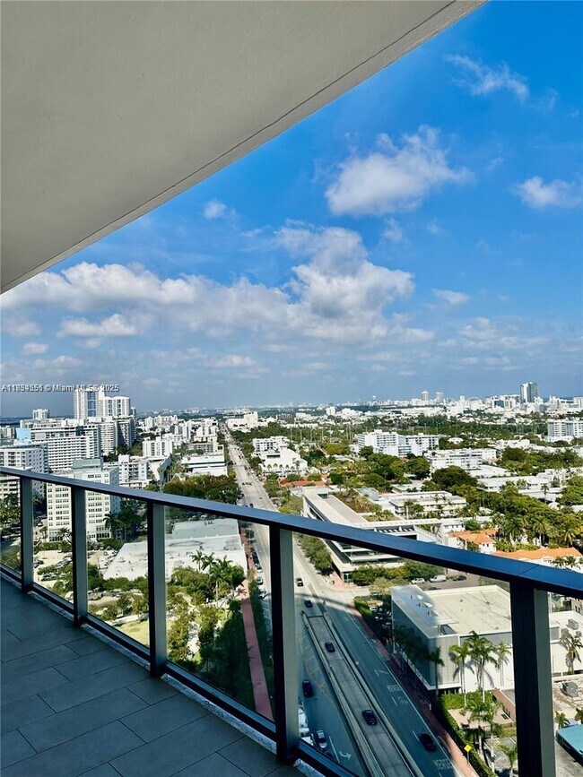 Foto del edificio - 500 Alton Rd