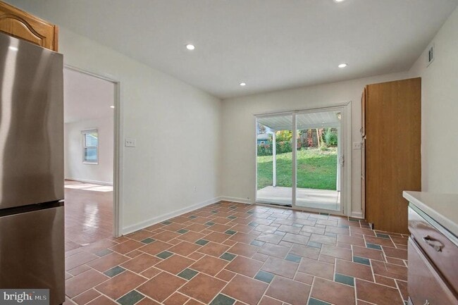 Building Photo - 2504 Korvale Ln