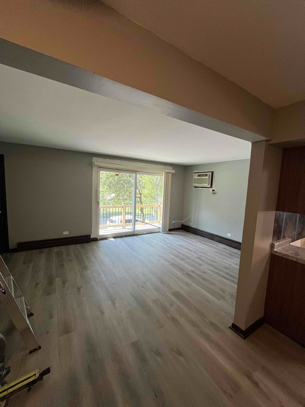 Building Photo - 643 Jeffery Ave