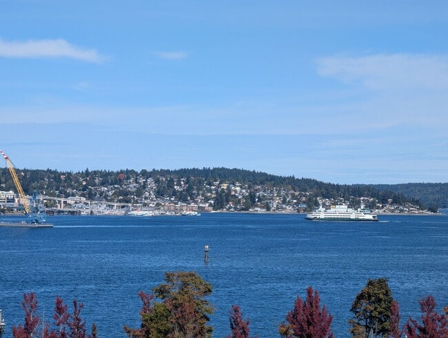 Building Photo - AMAZING VIEWS, VIEWS AND MORE VIEWS, Off s...