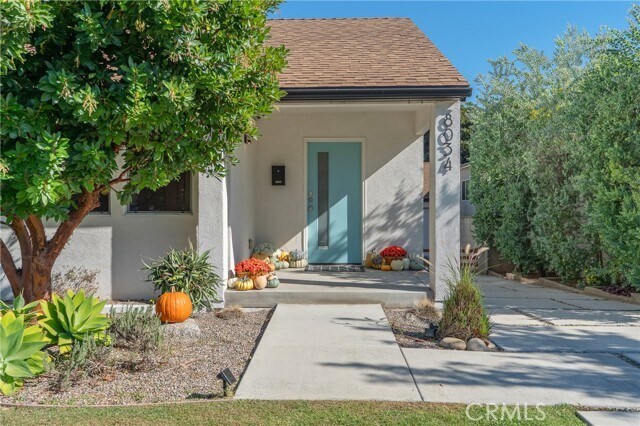 Foto principal - 8034 Airlane Ave