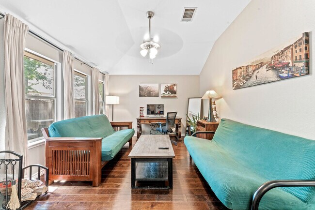 Foto del edificio - 1820 Whirlwind Trail