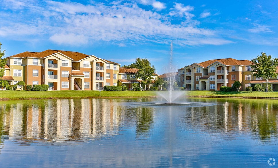 Villages at Lake Pointe