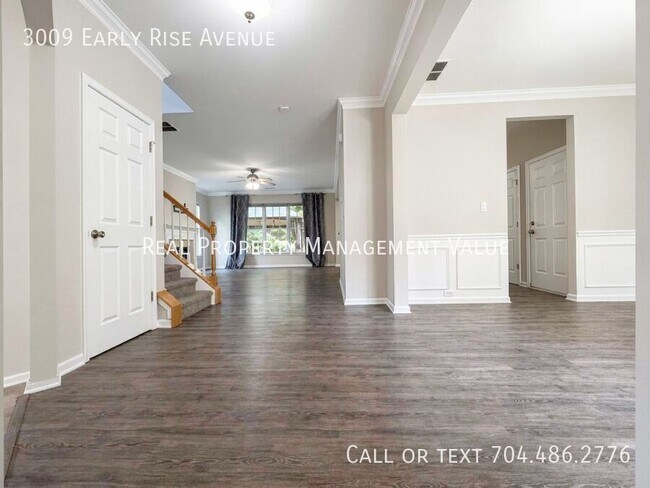 Foto del edificio - 3009 Early Rise Ave