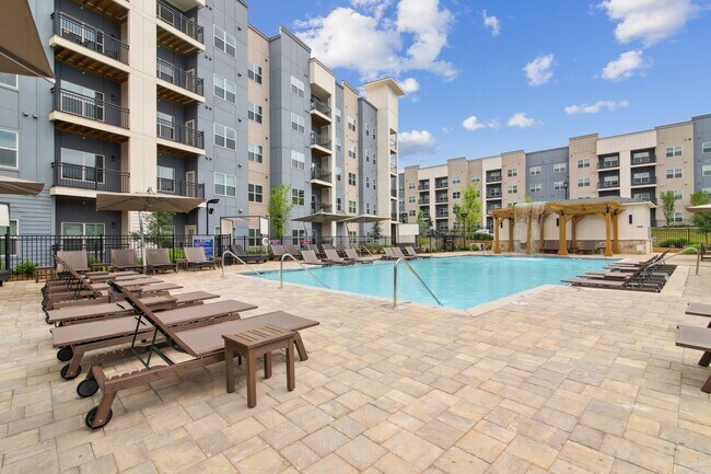 Building Photo - The Delaney at East Park