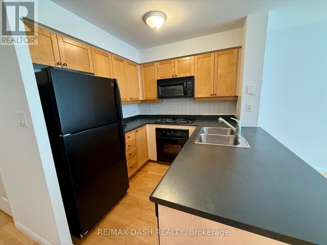 Photo du bâtiment - 188 Redpath Ave