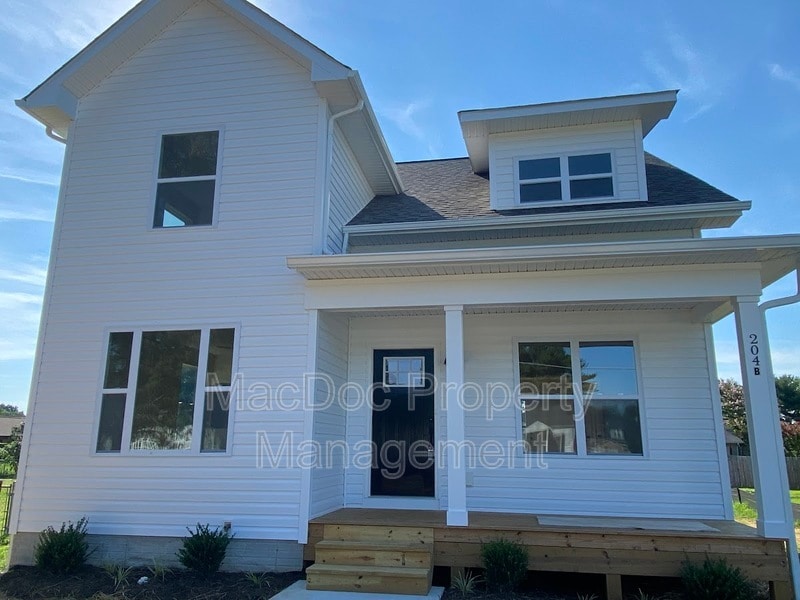 Foto principal - 204 Hamilton St