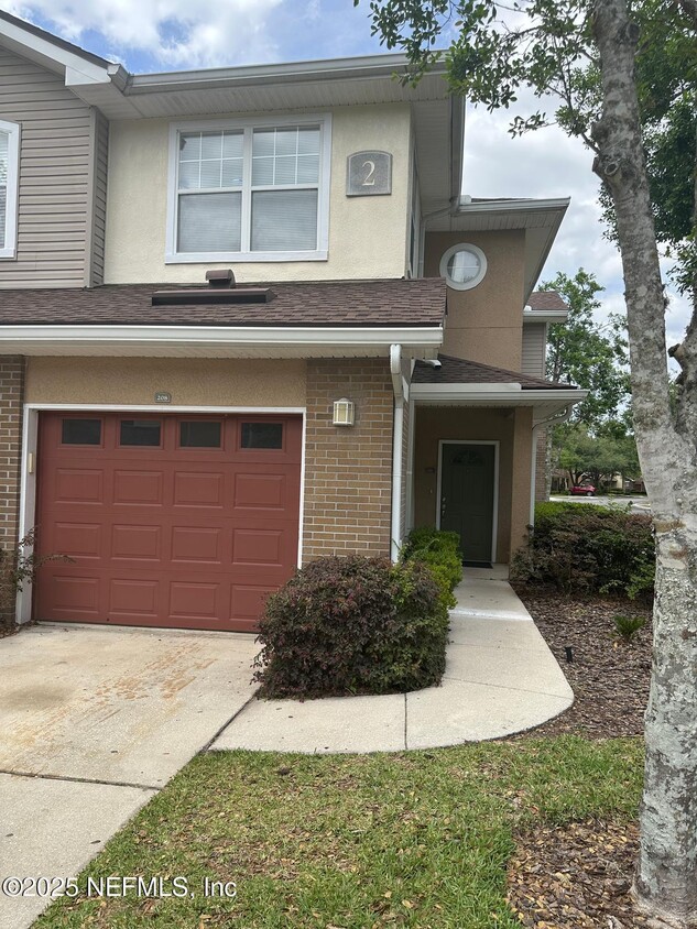 Foto principal - 5663 Greenland Rd