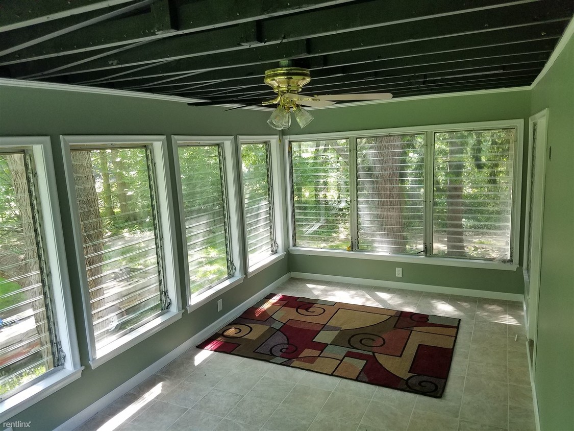 Primary Photo - 4 br, 1.5 bath House - 2035 Jolly Rd
