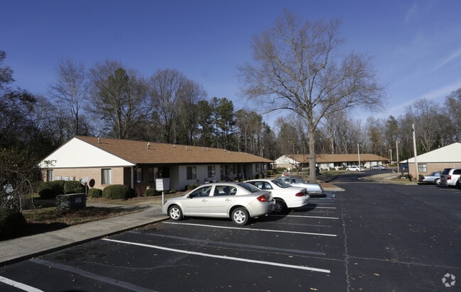 Glendale Manor Apartments Apartments Clinton, SC