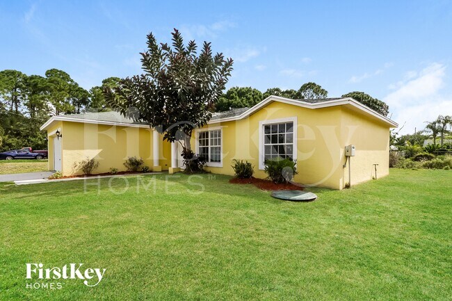 Building Photo - 3201 SW Collings Dr