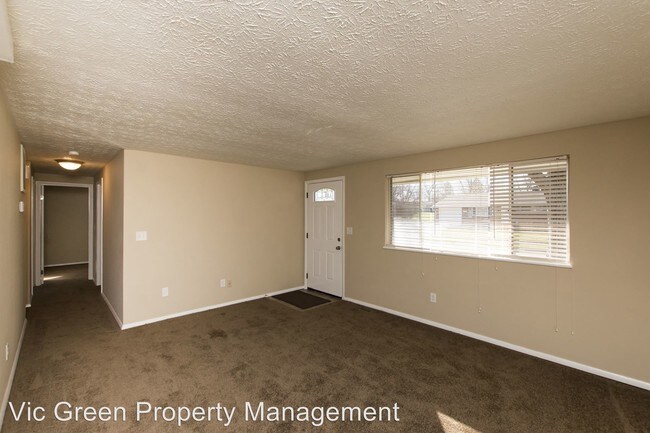 Building Photo - 5013 Tilbury Rd