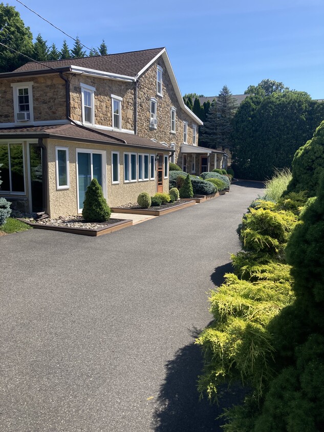 415 W Philadelphia Ave Unit 415 W Philadelphia Ave, Boyertown, PA 19512