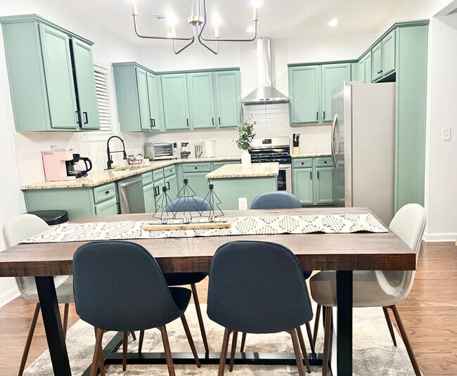 Foto del edificio - 6046 Barker Landing NE