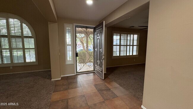 Building Photo - 15165 N 143rd Ave