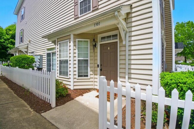 Foto del edificio - 1301 Teton Cir