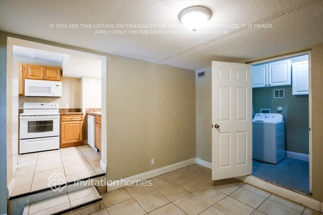 Building Photo - 1401 NW 58th Ave
