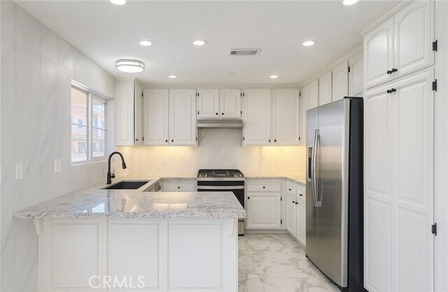 Foto del edificio - 22483 Kent Ave