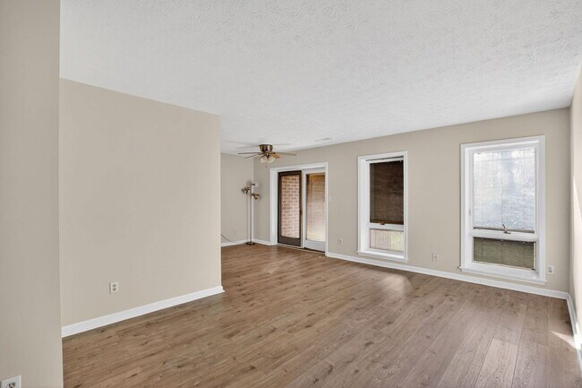 Foto del edificio - 23252 Chestnut Oak Ct