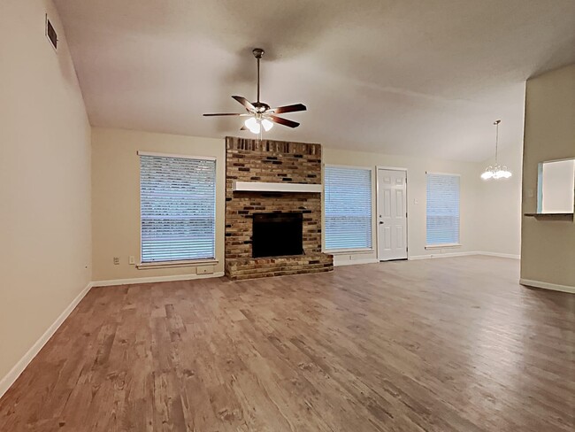 106 Baretta Dr - House Rental in Conroe, TX | Apartments.com