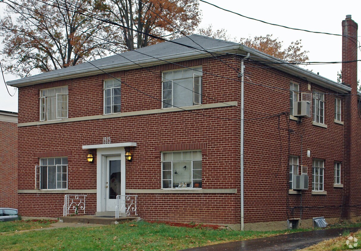 Building Photo - 1915 Mears Ave