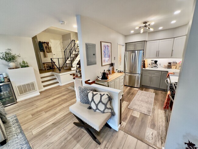 Photo - 361 Claremont Ave Apartment