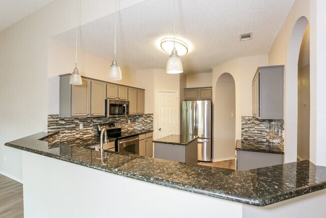 Foto del edificio - 508 Blueberry Hill Ln
