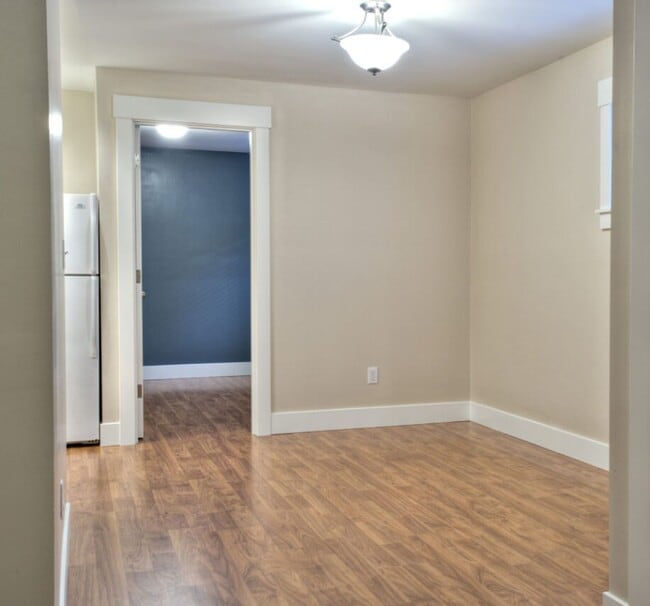Building Photo - 15536 Shoreline