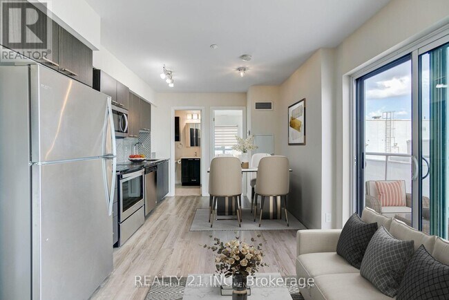Photo du bâtiment - 2150-2150 Lawrence Ave E