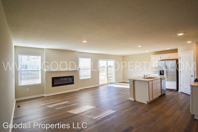 Building Photo - 4 br, 2.5 bath House - 1100 Bel Aire Ct