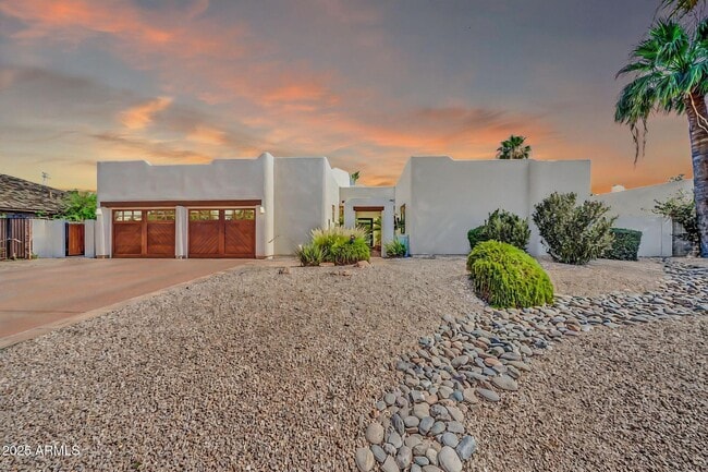 Building Photo - 110 E Concorda Dr
