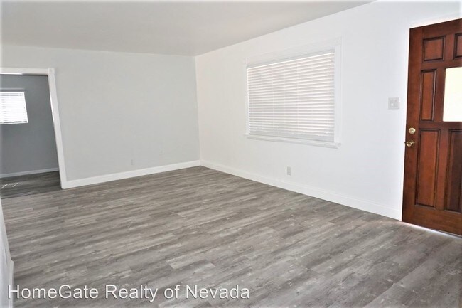 Building Photo - 3 br, 1 bath House - 14 E O Street