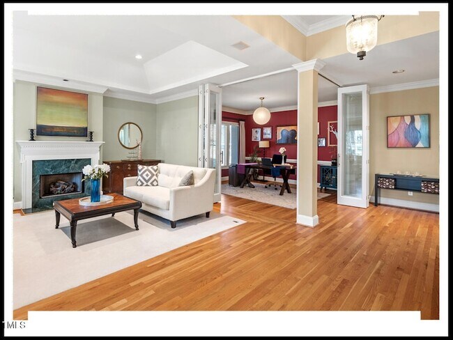 Foto del edificio - 1202 Rocky Point Ln