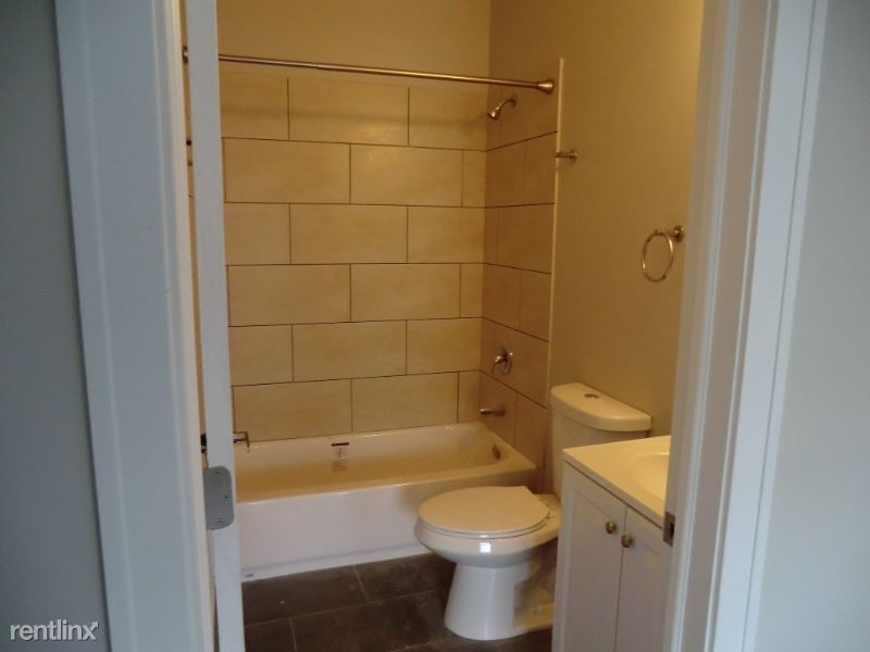 Foto del edificio - 1941 S Racine Ave