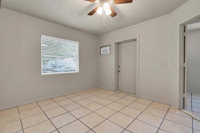 Building Photo - 350 78th Ave