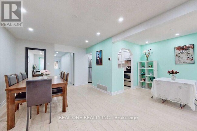 Photo du bâtiment - 45 Dundalk Dr