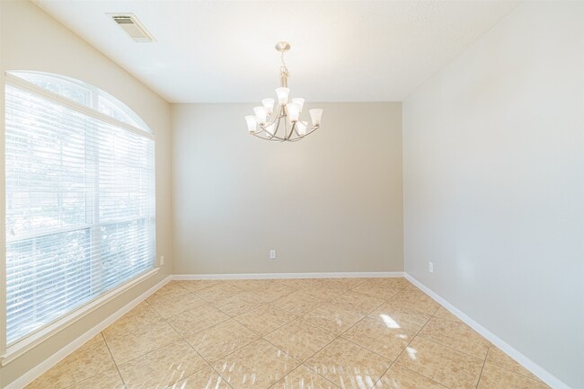 Building Photo - 8322 Encinitas Cove Dr