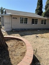 Building Photo - 9154 Laurel Ave