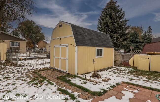 Building Photo - 3 br, 2 bath House - 610 SilverLake Ave