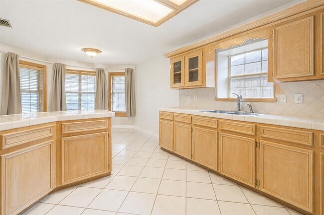 Foto del edificio - 3482 Chablis Dr