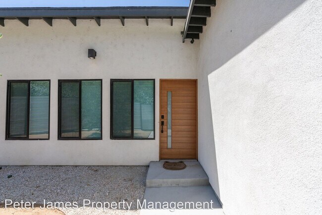 Building Photo - 3 br, 3 bath House - 1756 Rotary Dr