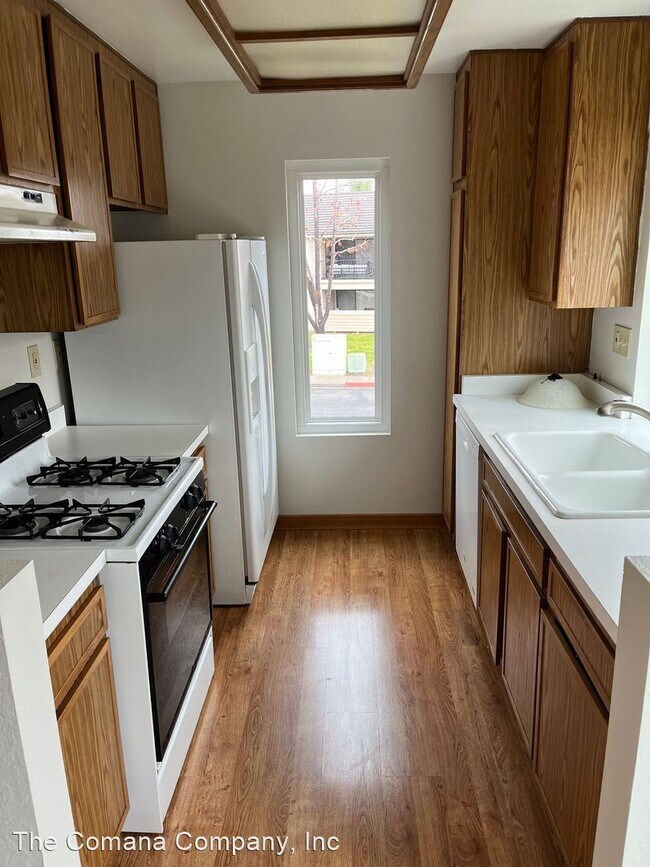 Foto del edificio - 8461 Westmore Rd