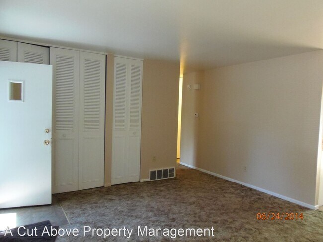 Building Photo - 4215 Deerfield Hills Rd
