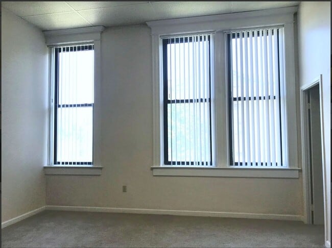 Interior Photo - St. Agnes Apartments