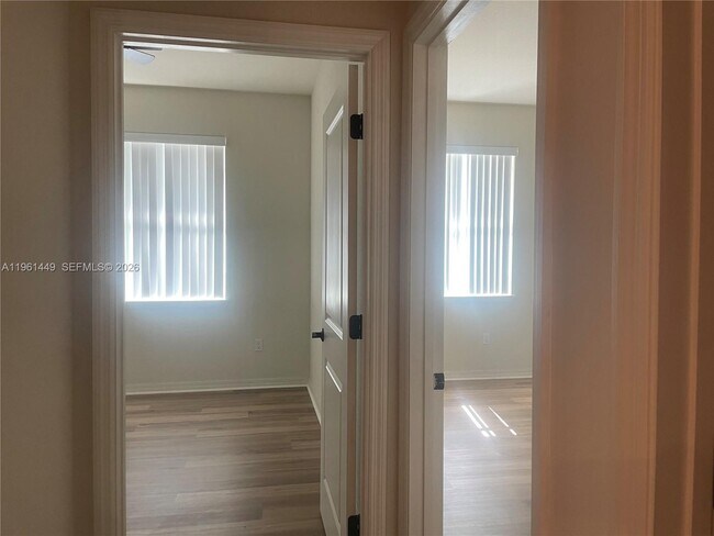 Building Photo - 5060 Eucalyptus Dr