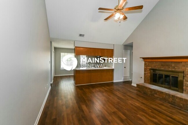 Building Photo - 3 Bedroom Pet-Friendly Home in Olive Branch, MS with Main Street Renewal