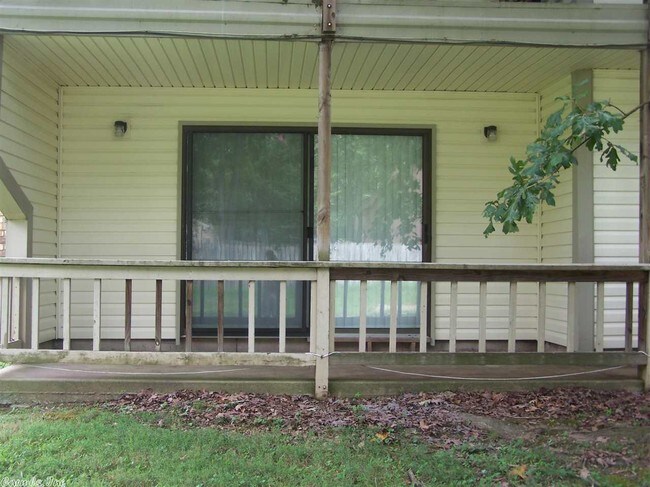 Building Photo - 101 Pine Forest Dr
